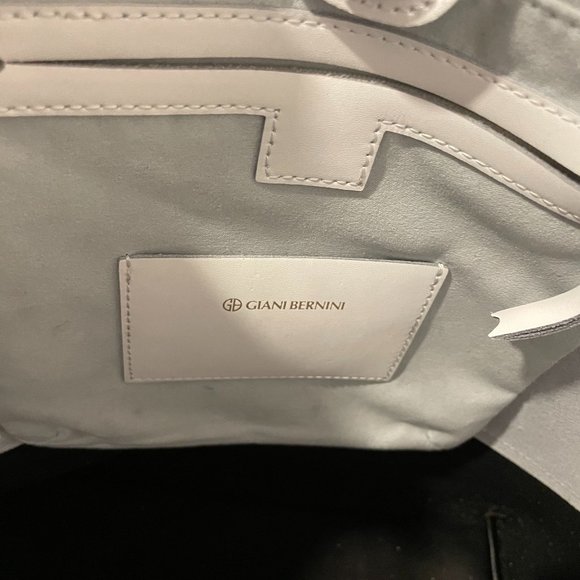 Large Colourblock Laser Cut Leather Market Tote Black/White Giani Bernini - Picture 5 of 8